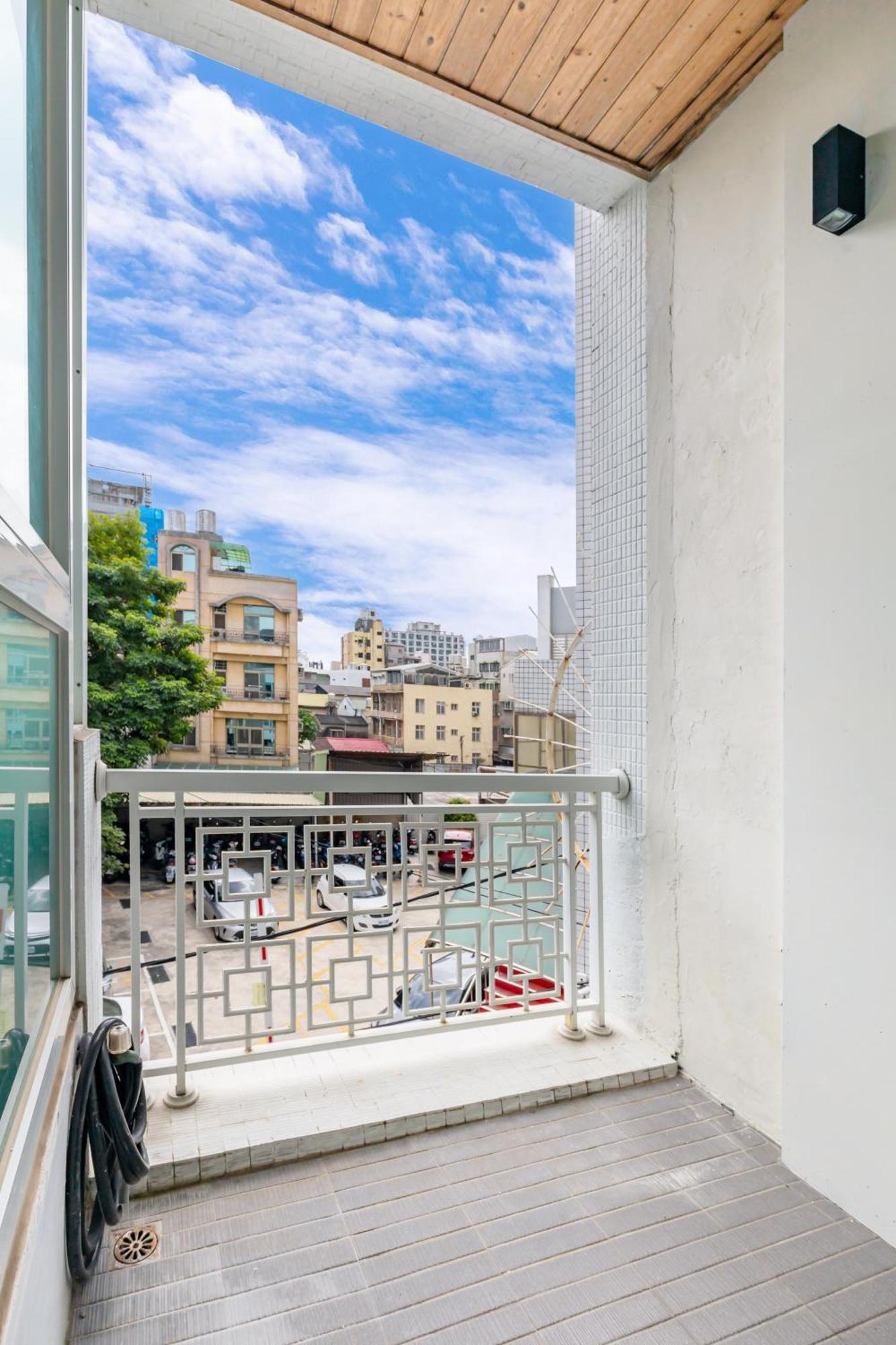 32小巷弄 Hotel Tainan Exterior photo
