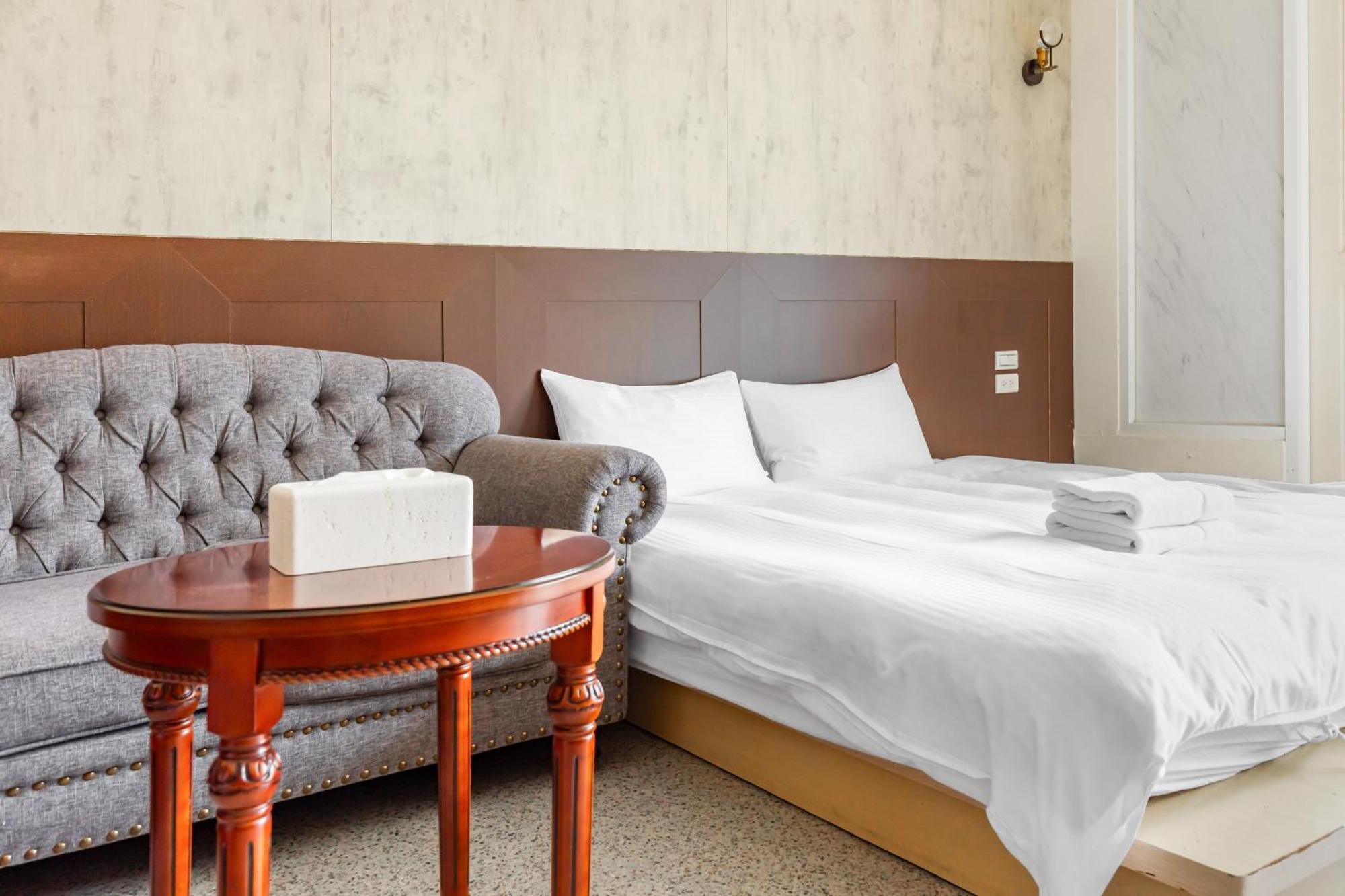 32小巷弄 Hotel Tainan Exterior photo